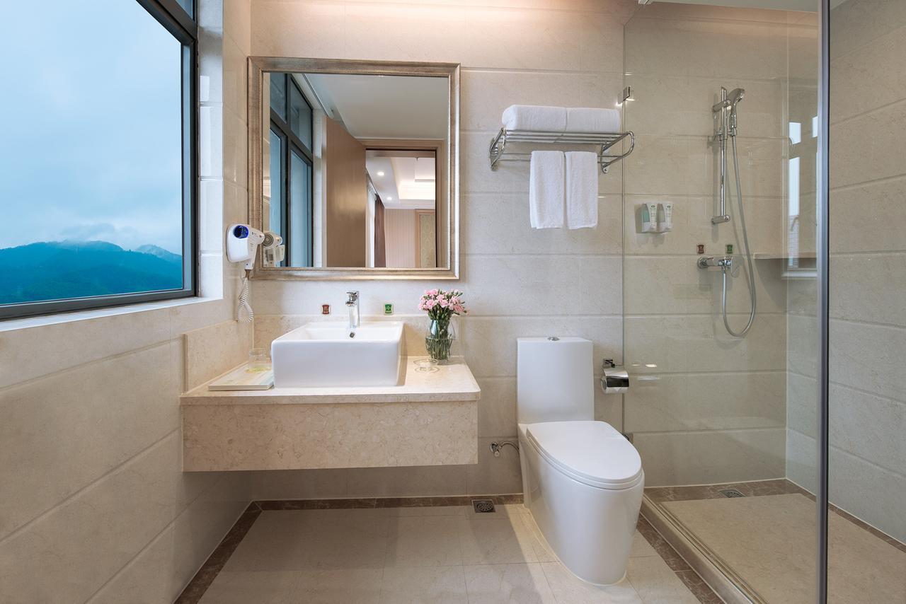 Vienna Hotel - Da Ju Yuan Branch شينزين المظهر الخارجي الصورة